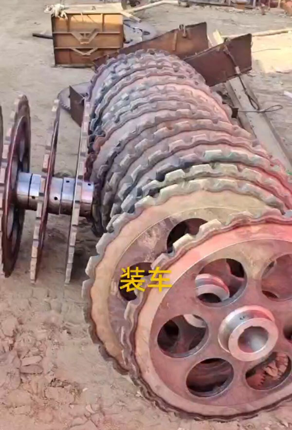 等待裝車(chē)發(fā)貨